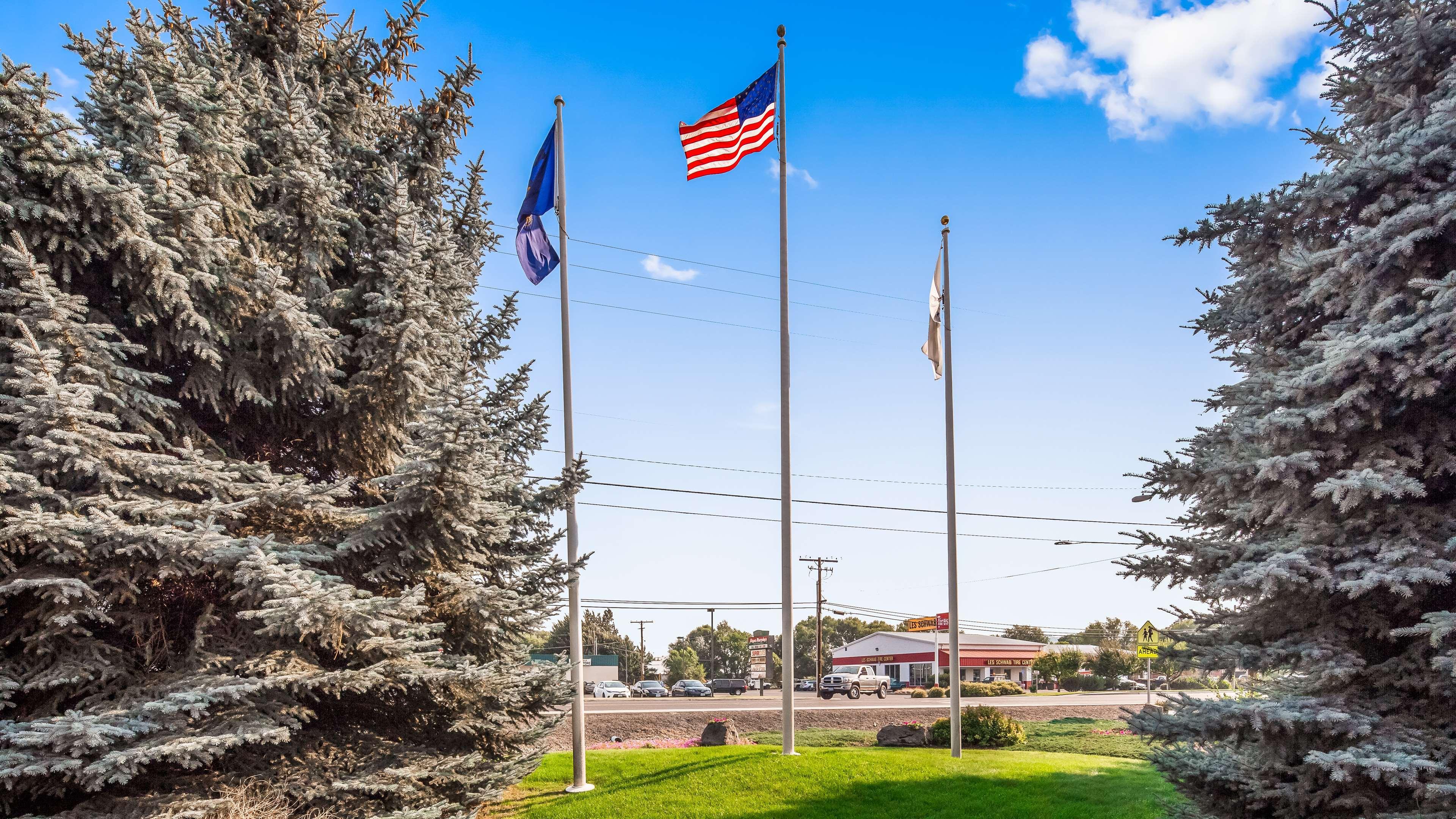 Best Western Prineville Inn מראה חיצוני תמונה